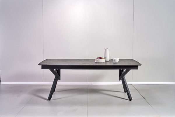 שולחן אוכל מלבני דמוי שיש שחור דגם אייקון - 14 סועדים